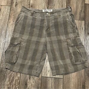 VTG Tommy Bahama Men 34 Brown Plaid Cargo Shorts Y2K Grandpa Gorpe Peanut Snap
